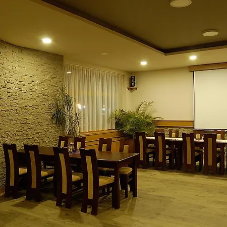 Majak 3* Banská Bystrica